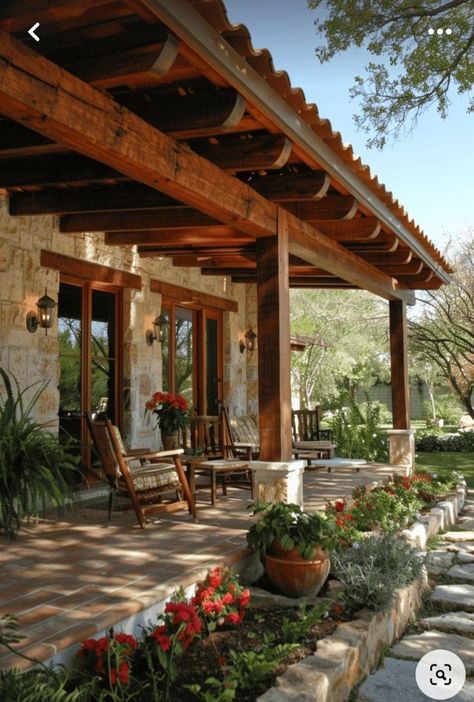 Spanish Style Patio Outdoor Spaces, Terraced Patio Ideas, Spanish Style Patio, Back Porch Makeover, Modern Hacienda, Large Backyard Landscaping, Outdoor Kitchen Plans, Backyard Garden Landscape, Casa Country