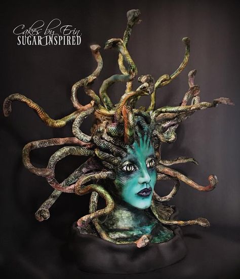 Medusa 3D cake