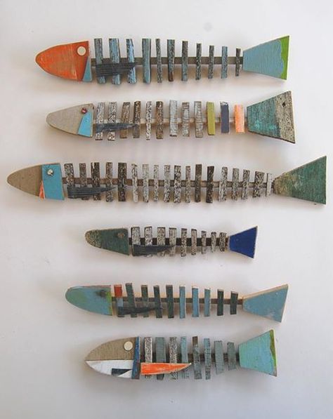 Fishyyy Wooden Fish Wall Decor, Fischer Homes, Tre Kunst, Fish Wall Decor, Wood Fish, Wooden Fish, House Beach, Driftwood Crafts, Wall Decor Ideas