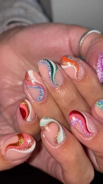 Swirl Nail Designs With Glitter, Gvf Concert Nails, Glitter Disco Nails, 70s Disco Nail Art, Disco Nails Sparkle, Reflective Nail Art, Abba Nails Ideas, Disco Nail Ideas, 70s Disco Nail Designs