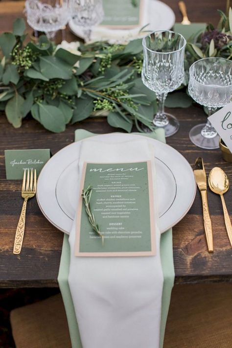 Sage Green Wedding Theme, Pantone Wedding, Wedding Table Designs, Rustic Wedding Decorations, Green Napkins, Green Themed Wedding, Sage Wedding, Sage Green Wedding, Montana Wedding