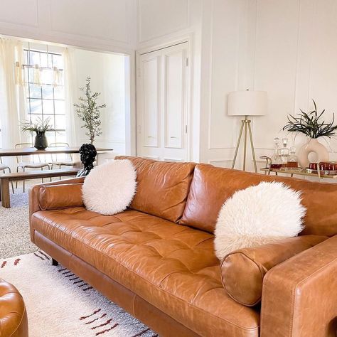 Napa Sofa, Leather Sofa Couch, Leather Sofa Living Room, Poly & Bark, Apartment Sofa, Mid Century Modern Sofa, Modern Sofas, Leather Sofas, Leather Couch