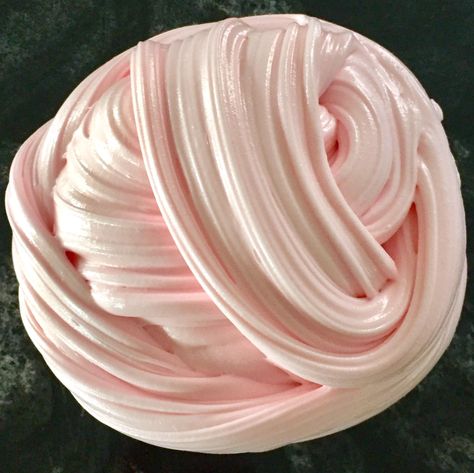 Giant Pink Fluffy Slime - Light Pink Slime, Baby Pink Slime by navysblue on Etsy Glossy Slime Recipe, Slime Pictures, Whats Up Moms, Candy Slime, Cotton Candy Slime, Fluffy Slime Recipe, Pink Slime, Pretty Slime, Glossy Slime