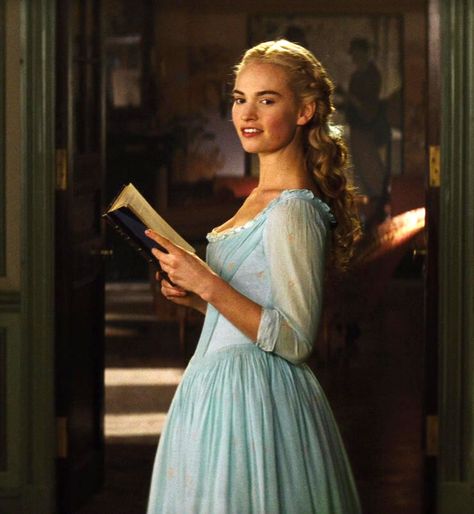 Cinderella Movie 2015, Cinderella Cartoon, Cinderella Live Action, Cinderella 3, Cinderella Aesthetic, Elven Princess, Disney Live Action Movies, Cinderella Movie, Cinderella 2015