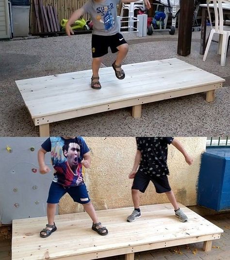 Classroom Platform Stage, Diy Platform Stage, Diy Outdoor Stage, Kids Stage In Playroom, Stage Platform Design, Diy Stage Platform, Kids Play Stage, Backyard Karaoke, Backyard Stage