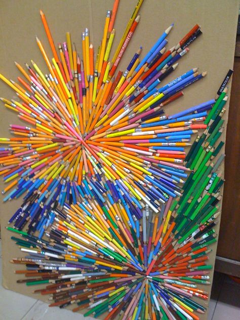 Colored pencil leftovers. In progress Used Pencil Crafts, Colored Pencil Upcycle, Old Pencils Crafts, Old Colored Pencil Crafts, Recycled Art Projects Upcycling, Bead Art Projects, Pencil Wall Art, فن الرسم بالمسامير, Pencil Collection