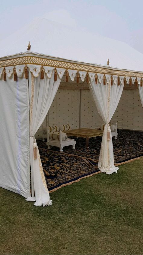 Luxury Safari Tent, Gazebo Tent Decorating Ideas, Diy Tent Outdoor, Outdoor Tent Decorations, Moroccan Tent, Arabian Tent, Picnic Party Decorations, Wedding Tents, Diy Tent