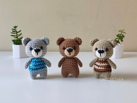 Little Bear Crochet Pattern Pattern - EasyCrochet.com Yarn Monsters, Yarn Toys, Bear Crochet Pattern, Bear Amigurumi, Crochet Teddy Bear Pattern, Bear Crochet, Pola Amigurumi, Crochet Teddy Bear, All Free Crochet