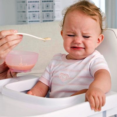 Baby Feeding Problems and How to Fix Them Baby Food Allergies, Lactose Intolerant Symptoms, Starting Solids Baby, Organic Baby Formula, Pregnancy Problems, Baby Ready, Lactose Intolerant, Food Allergies, Baby Feeding