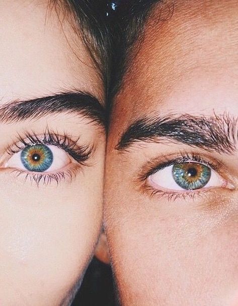 The Scientific Reason Brown-Eyed Parents Can Have Blue-Eyed Kids    Feel beautiful with customized skincare by roseandabbot.com Blue Eye Kids, Photo Oeil, Jay Alvarrez, Mata Biru, Hijau Mint, Eye Photography, Human Eye, Gorgeous Eyes, Beauty Eyes