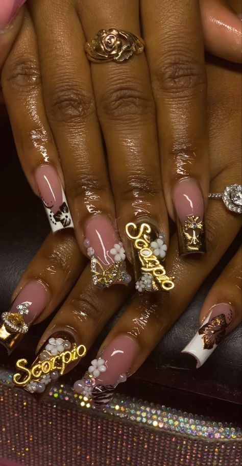 Zodiac Nail Designs, 21st Birthday Nails, Birthday Nail Designs, Gold Acrylic Nails, Simple Acrylic Nails, Dope Nail Designs, Short Square Acrylic Nails, Acrylic Nails Coffin Pink, Unique Acrylic Nails