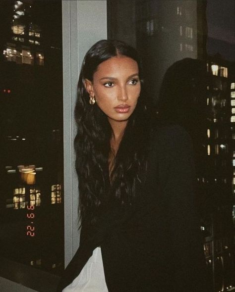 yvesfairy | VSCO Hair Trends, Jasmine Tookes Style, Jasmin Tookes, Jasmine Tookes, Black Femininity, Classy Aesthetic, Glam Makeup, Beauty Inspiration, Makeup Inspiration