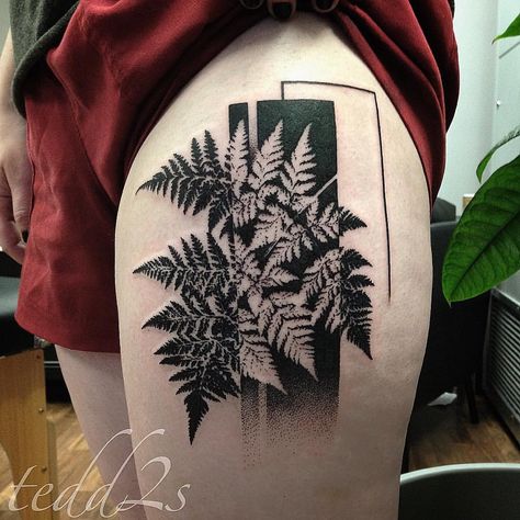 Tatuaje Cover Up, Negative Space Tattoo, Hanya Tattoo, Glyph Tattoo, Fern Tattoo, Dibujos Tattoo, Tattoo Inspiration Men, Plant Tattoo, Tattoo Cover Up