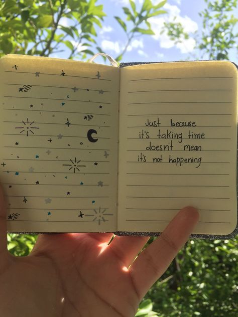 Follow for more 🌟💫🌙⭐⚡ What To Write In A Mini Notebook, What To Write In A Small Diary, Drawing For Diary Notebooks, Small Notebook Ideas Journals, Small Drawings For Diary, Small Sketches Doodles Art Journals, Diary Quotes Writing Feelings, Aesthetic Simple Journal Ideas, Mini Dairy Ideas