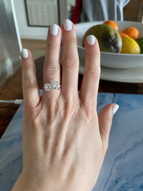 Circle And Pear Engagement Ring, Oval And Round Toi Et Moi, Toi Et Moi Oval And Round, Engagement Ring With 2 Stones, Double Solitaire Ring, Two Stone Engagement Ring Round, Dual Diamond Ring, Two Stone Wedding Rings, Toi Et Moi Ring Round Diamond