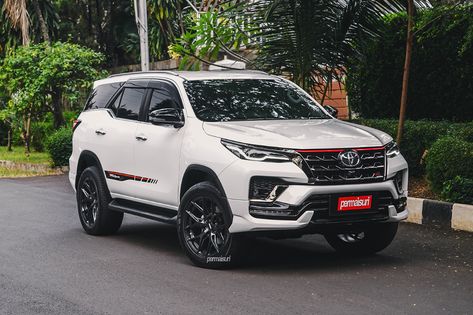 Fortuner Toyota Modified, Toyota Fortuner Modified, Fortuner Toyota Wallpapers Hd Black, Mobil Fortuner, Fortuner Legender, Fortuner Toyota, 2023 Mclaren, Mobil Off Road, Cars Mclaren