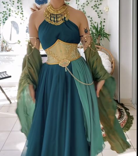 Goddess Outfit Inspiration, Genie Aesthetic Outfit, Ancient Greece Clothing Aesthetic, Greek Outfit Designs, Egyptian Clothing Aesthetic, The Arcana Outfits Ideas, Ancient Greek Inspired Dress, Greek Outfit Design, Hera Inspired Outfits