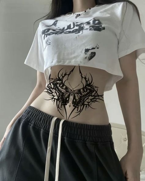 Abdomen Tattoo, Waist Tattoos, Torso Tattoos, Photography Drawing, Seductive Clothes, Celebrity Tattoos, Design Girl, Piercing Tattoo, Creative Tattoos