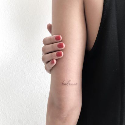 Above-the-elbow tattoos: 20 Ideas we want to get Behind Elbow Tattoo Quote, Tattoo Behind Arm Above Elbow Quotes, Minimalist Elbow Tattoos For Women, Fine Line Tattoo Behind Elbow, Top Of Elbow Tattoo Women, Tattoo For Elbow Women, Inner Elbow Script Tattoo, Inner Elbow Word Tattoo, Over Elbow Tattoos For Women