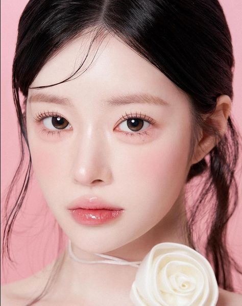 not mine !! Korean Wedding Makeup, Asian Wedding Makeup, Peach Makeup, Soft Makeup Looks, Casual Makeup, Ethereal Makeup, Unique Makeup, Asian Eye Makeup, Soft Makeup