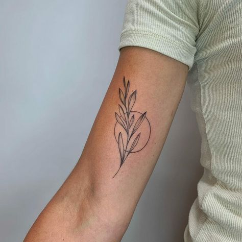 101 Best Minimalist Olive Branch Tattoo Ideas That Will Blow Your Mind! - Outsons Olive Branch And Flower Tattoo, Vine Branches Tattoo, Botanical Olive Branch Tattoo, Abide Olive Branch Tattoo, Olive Tree Leaf Tattoo, Greek Floral Tattoo, Olive Branch Tattoo Ankle Wrap, Olive Branch Line Tattoo, Olive Branch Tattoo Ideas