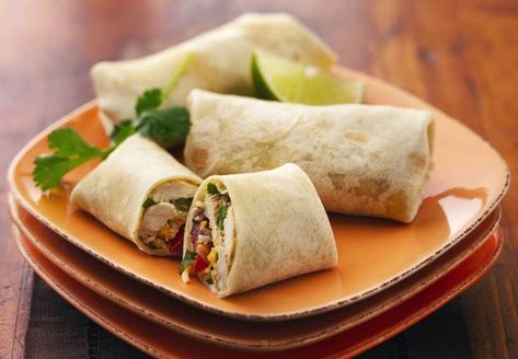 Mini Burritos, Snack Appetizers, Bean And Cheese Burrito, Make Ahead Breakfast Burritos, Easy Nachos, Nachos Recipe Easy, Chicken Minis, Burritos Recipe, Delicious Appetizer Recipes