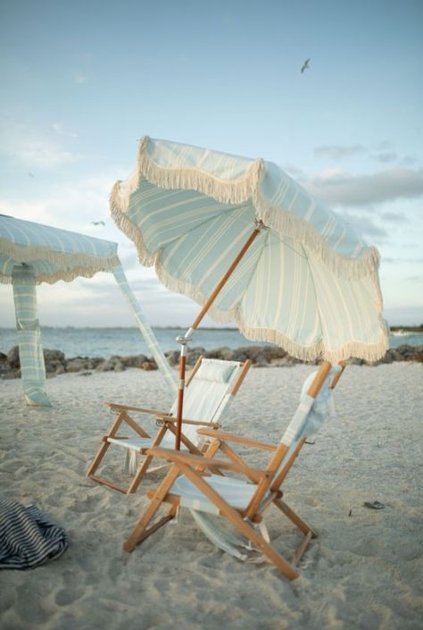 Colour Inspiration: Summertime Blues :: This Is Glamorous Beach Shade, Beach Patio, Palette Design, Garden Umbrella, Garden Parasols, Outdoor Canvas, Beach Tent, Deco Boheme, Beach Chair