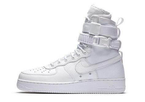 Air Force 1 Triple White, Nike Sf Air Force 1, Nike Sf Af1, Nike Sf, Casual Shoes Outfit, Nike Shoes Girls, Black Nike Shoes, Nike Shoe, Kicks Shoes