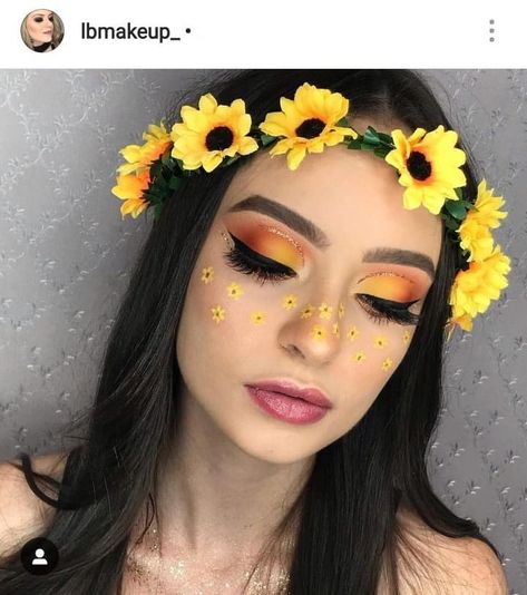 Sunflower Crown, Uv Tattoo, Drag Make-up, Makeup For Blue Eyes, Flower Makeup, Face Art Makeup, Homecoming Makeup Looks, Eye Makeup Designs, Makijaż Smokey Eye