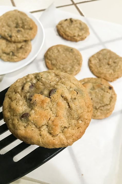 Joanna Gaines's Silo Cookie Recipe With Pictures Silo Cookies, Joanna Gaines Chocolate Chip Cookies, Seven Layer Cookies, Joanna Gaines Recipes, Silos Baking Co, Peanut Butter Crunch, Popsugar Food, Chocolate Chip Cookie Recipe, Chip Cookie Recipe