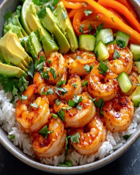 Spicy Shrimp Rice Bowls - Quick, Flavorful, and Healthy Healthy Shrimp Rice Bowls, Spicy Shrimp Sushi Bowl, Sweet Chili Shrimp Bowl, Shrimp Bowl Sauce, Shrimp Power Bowl, Asian Shrimp Bowl, Shrimp Bowls Asian, Shrimp Bowl Healthy, Teriyaki Shrimp Bowl