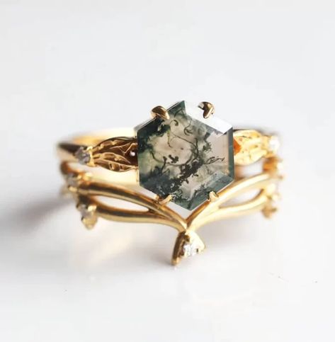 Nesting Wedding Band, Agate Wedding Ring, Agate Wedding, Moss Agate Engagement Ring, Twig Ring, Cute Engagement Rings, Detailed Engagement Ring, Agate Engagement Ring, Moss Agate Ring