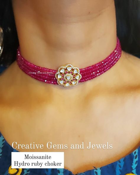 Creative Gems and Jewellery on Instagram: “Simply gorgeous🦚🌺 This hydro ruby and moissanite choker is a testamen to the fact. Simple can be gorgeous too.🌠 🛍️🛒 Handcrafted in SILVER…” Beads Choker Necklace Indian Gold, Light Weight Ruby Necklace, Pearl Choker Necklace Design, Ruby Beads Choker Necklace Indian, Moissanite Choker, Red Ruby Choker Necklace, Ruby Gold Choker, Ruby Light Weight Necklace, Vanki Designs Jewellery