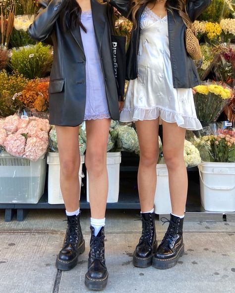 Outfits With Jadon Doc Martens, White Docs With Dress, White Dress Doc Martens Outfit, Doc Marten Aesthetic Outfits, Doc Martens Outfit Feminine, Doc Martins Dress Outfits, Dresses With Doc Martens Outfits Summer, Cottage Core Doc Martens Outfit, Short Dress With Doc Martens