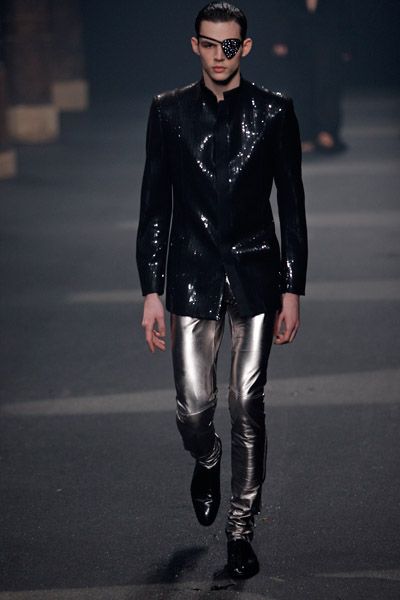 Thierry Mugler Men, Mugler Catwalk, Mugler Menswear, Mugler Men, Appy Fizz, Mugler Fashion, Clothes Board, Fashion Archive, Shiny Pants