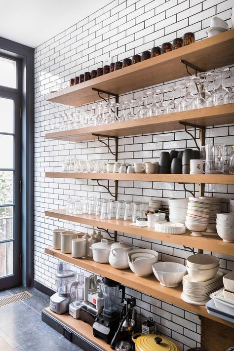 Minimalist Kitchen Design, Young House Love, Open Kitchen Shelves, Kitchen Design Open, Kitchen Design Trends, Subway Tiles, Rustic Kitchen Decor, Simple Kitchen, Trendy Kitchen