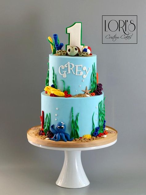 Birthday Cake Beach Theme, Birthday Cake First Year, First Birthday Beach Theme, Birthday Cake Beach, Birthday Beach Theme, First Birthday Cake Ideas, Beach Theme Birthday Party, Jungle Birthday Cakes, Beach Birthday Cake