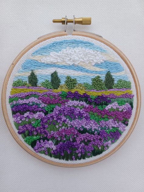 Lavender Field Embroidery, Embroidery Flower Field, Embroidery Field Of Flowers, Flower Field Embroidery, Landscape Embroidery Ideas, Embroidery Landscape Pattern, Embroidery Inspiration Flowers, Embroidery Field, Field Embroidery