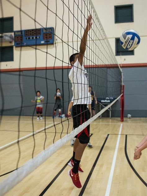 Jump Volleyball, Improve Your Vertical Jump, Vertical Workout, Volleyball Workout, Volleyball Camp, Jump Workout, Nike Volleyball, Vertical Jump Training, Vertical Jump