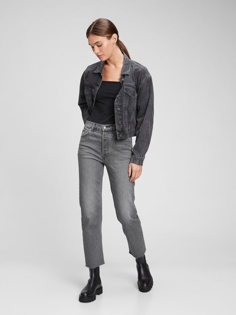 Fit: Hugs your hips, holds you in & ends with a straight leg that hits at the ankle.  Fabric: 99% Cotton, 1% Stretch.  Stretch: Low Stretch Jeans.  Feels like vintage denim with a hint of stretch.  Snug at first & holds you in, but forms to your shape. ​ Rise: High Rise Jeans.  Look: A classic five-pocket jean in a grey wash.  Raw hem.  Details: Hidden button fly & five-pocket styling.  Responsibly Made: This pair of jeans is part of our water-saving Washwell program.  Compared to conventional w Gray Straight Leg Jeans Outfit, Grey Straight Leg Jeans Outfit, Gray Denim Jeans Outfit, Grey Denim Jeans Outfit, Grey Jeans Women, High Water Jeans, Grey Jeans Outfit, Big Basin, Denim Jeans Outfit