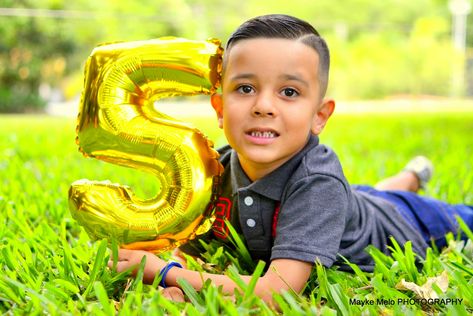 Baby Shark Photoshoot, Shark Photoshoot, Birthday Photoshoot Ideas Boys, Boy Birthday Pictures, Monster Jam Birthday, Photoshoot Boy, 5th Birthday Boys, Toddler Outdoor, Outdoor Birthday