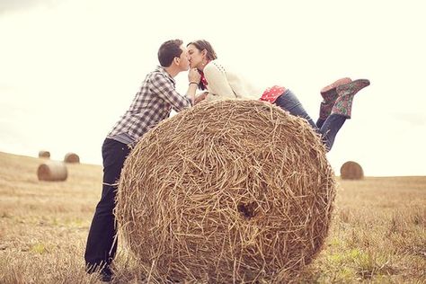 Northern Irish Farm Engagement Shoot... Irish Farm, Engagement Photos Country, Engagement Shots, Northern Irish, Country Engagement, Farm Photo, Photos Originales, Hay Bales, Wedding Engagement Photos