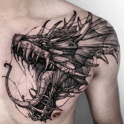 Tatuaggio testa di drago Chest Tattoo Dragon, Dragon Tattoo Ideas For Men, Back Dragon Tattoo, Jormungandr Tattoo, Women Chest Tattoo, Baby Dragon Tattoos, Dragon Head Drawing, Dragon Tattoo Shoulder, Dragon Tattoo Chest