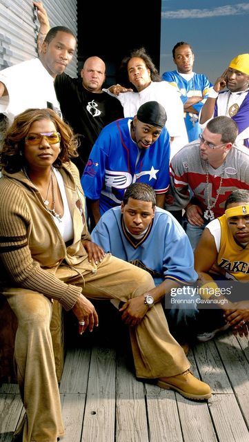 𝕀 ❤️ ℚ𝕌𝔼𝔼ℕ 𝕃𝔸𝕋𝕀𝔽𝔸ℍ on Instagram: "“100% Haterproof” ✨ THE UNIT 💙💛. (2002) : : @queenlatifah @iheartlatifah : : #queenlatifah #theunit #flavoru #flavorunit #hiphopmusic #hiphop #rap #fortheculture #its52beatsinayear #rnb #100haterproof #louisxiii #swinga #80shiphop #90shiphop #stormp #lalaanthony #jadakiss #dmx #angiemartinez #goldenagehiphop #explorepage #hiphop50" Queen Latifah 90s Fashion, Queen Latifah 90s, Jada Kiss, Mia Aesthetic, Angie Martinez, Cultura Hip Hop, 80s Hip Hop, 00s Nostalgia, Lala Anthony