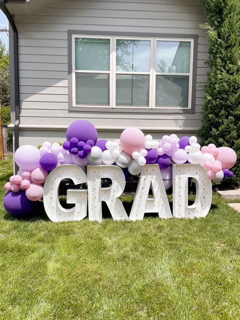 Graduation Party Purple Theme, Lavender Theme Graduation Party, Lavender And Gold Graduation Party, Purple And White Graduation Party, Lilac Graduation Party, Lavender Grad Party, Purple Gold Graduation Party Ideas, Graduation Party Decor Purple, Purple Themed Graduation Party