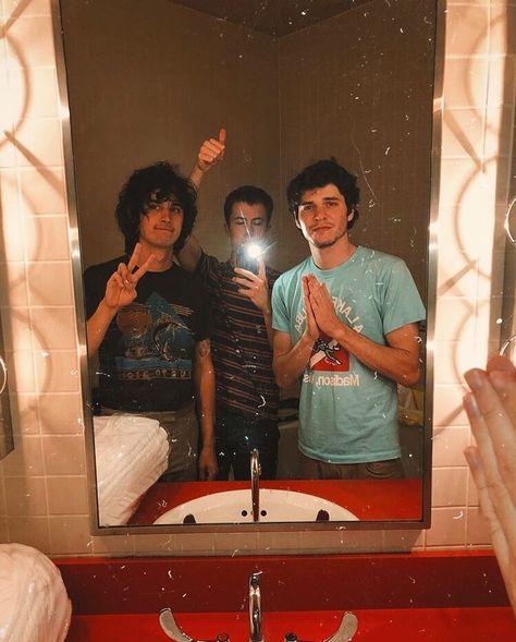 Wallows Concert, Cole Preston, Hard Music, Silly Photos, Happy We, Indie Kids, Music Fans, White Boys, Social Platform