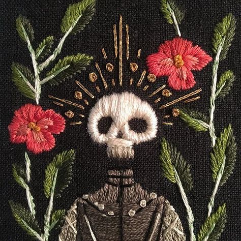 Halloween design, day of the dead design, dia de los muertos design, embroidery Lulucore Aesthetic, Tina Core, Kate Walsh, Diy Broderie, A Skeleton, Arte Inspo, A Skull, Embroidery Inspiration, Memento Mori