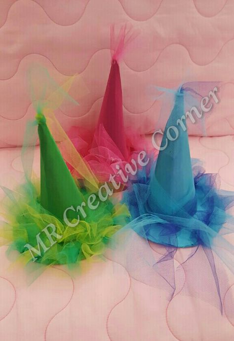 Fairy godmothers (Aurora) Aurora Party Decoration, Aurora Princess Party Ideas, Sleeping Beauty Table Decorations, Sleeping Beauty Backdrop, Sleeping Beauty Table Decor, Sleeping Beauty Party Games, Princess Aurora Centerpiece Ideas, Princess Aurora Party Decorations, Sleeping Beauty Bridal Shower Ideas