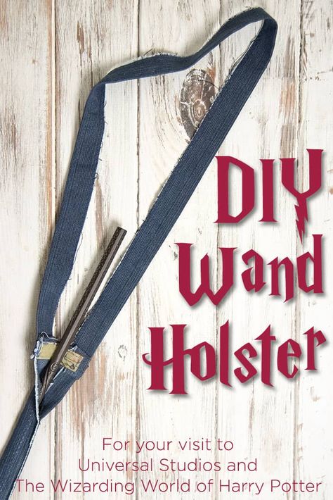 Every wizard needs their own DIY Harry Potter Wand holder Wand Holster, Diy Wands, Diy Harry Potter Wands, Wand Holder, Diy Harry Potter, Harry Potter Cosplay, Hogwarts Letter, Anniversaire Harry Potter, Diy Wand