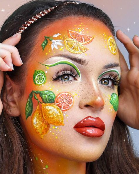 Lena ✨🎃 op X: '🍋🍊🌱 fruit makeup! why is there no lime emoji tho🥲 https://t.co/dAd3eQHRgI' / X Fruit Makeup, Art Makeup, Stage Makeup, Crazy Makeup, Painting Collage, Beauty Eyes, Fantasy Makeup, Boyfriend Birthday, Eye Art